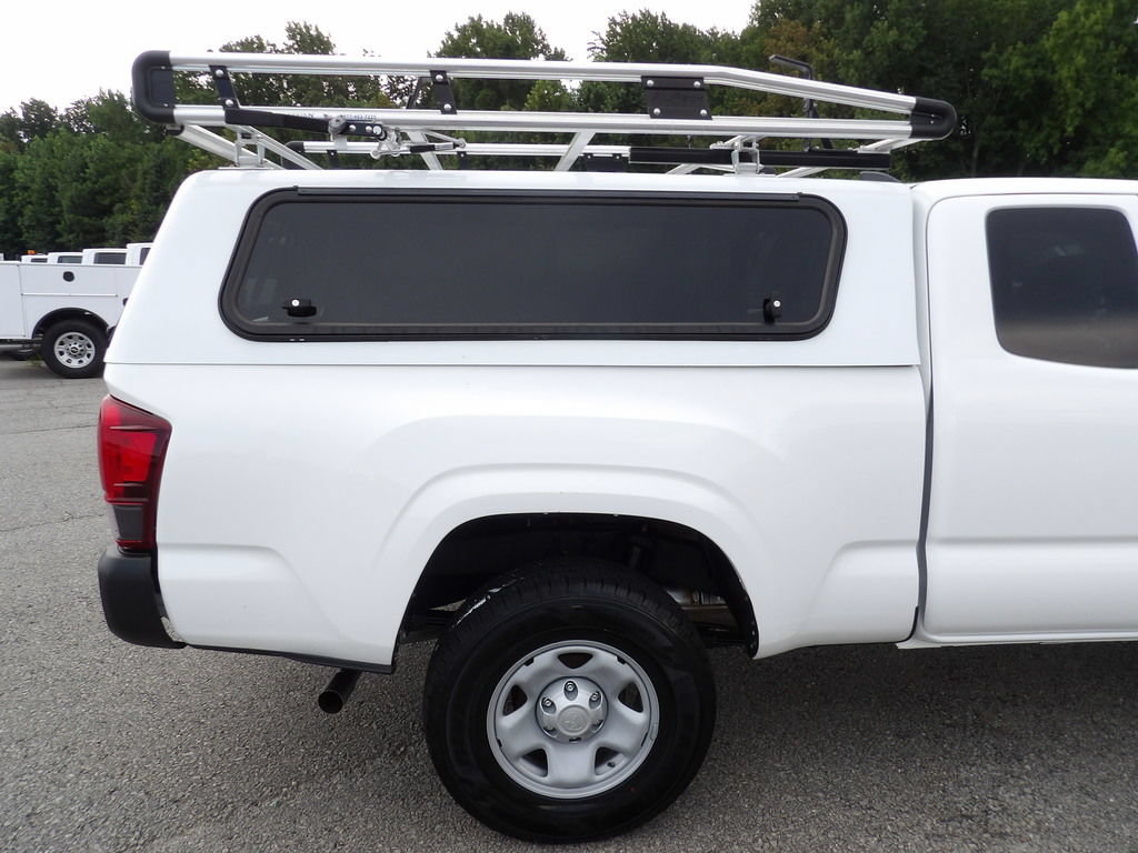 Used 2023 Toyota Tacoma SR RWD image 44