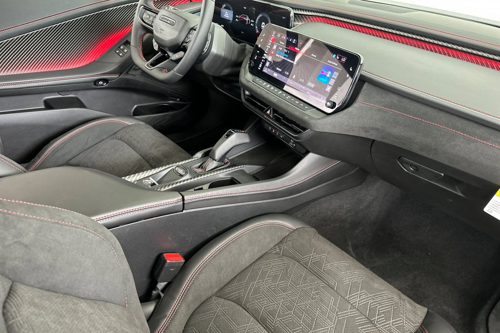 New 2024 Dodge Charger R/T Scat Pack w/ Plus Group image 16