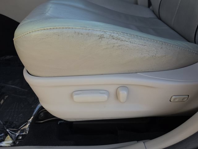 Used 2014 Toyota Venza XLE w/ XLE Premium Package FWD image 17