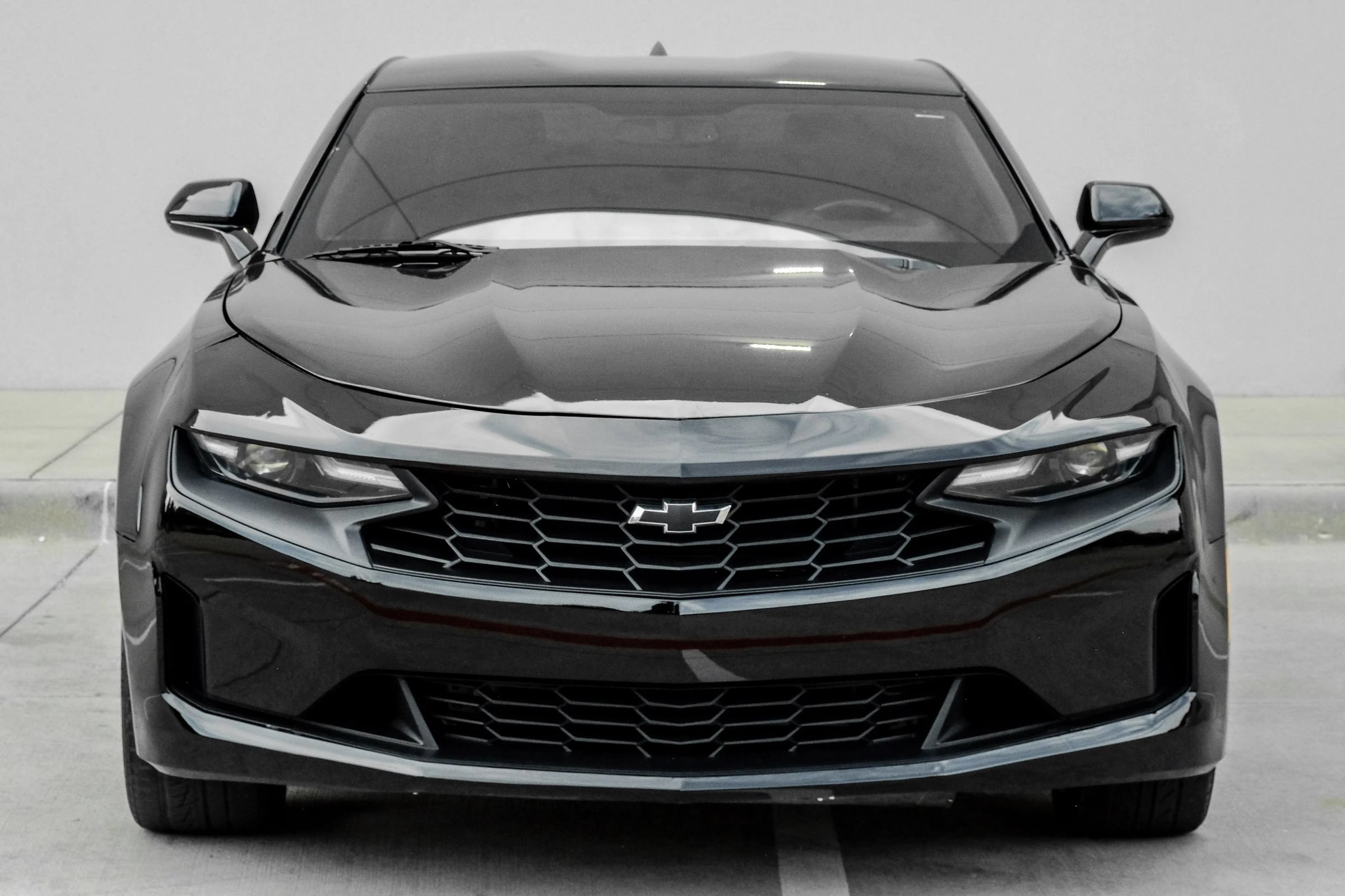 Used 2019 Chevrolet Camaro LT RWD image 16