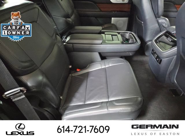 Used 2024 Lincoln Navigator Reserve AWD/4WD image 23
