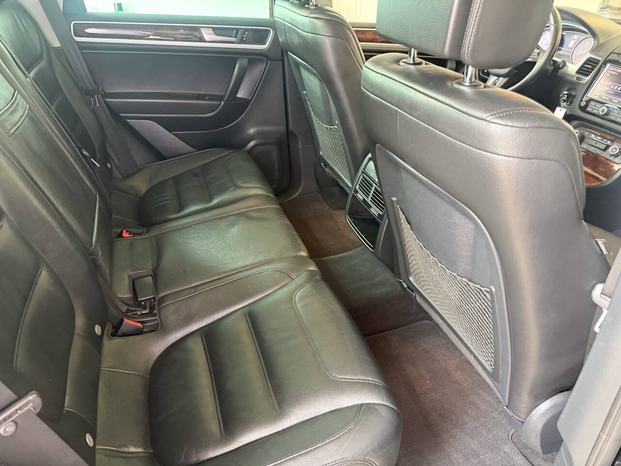 Used 2012 Volkswagen Touareg VR6 AWD/4WD image 18