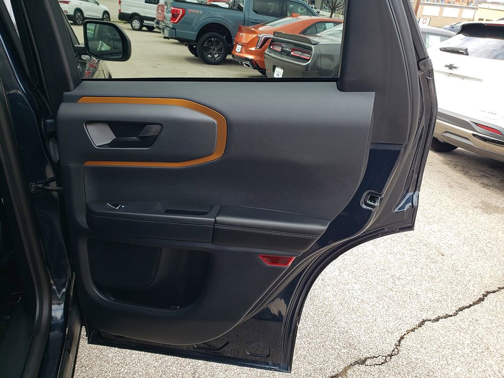 Used 2023 Ford Bronco Sport Badlands image 18