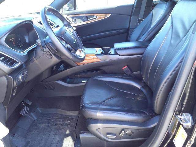 Used 2020 Lincoln Nautilus Reserve w/ Equipment Group 201A image 6