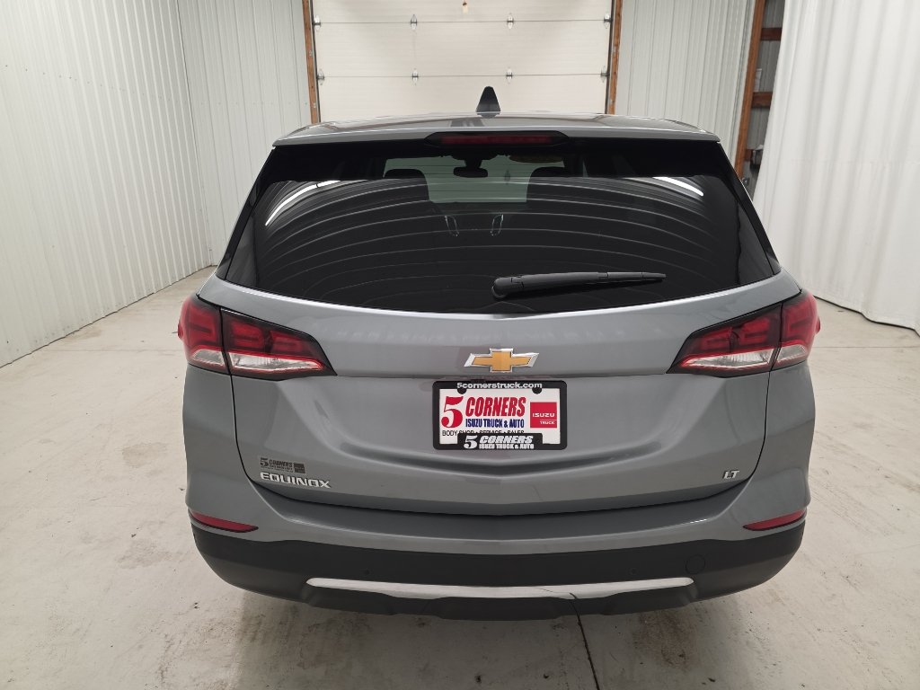 Used 2024 Chevrolet Equinox LT FWD image 11