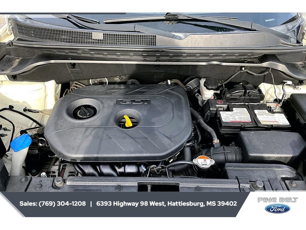 Used 2016 Kia Soul + FWD image 9