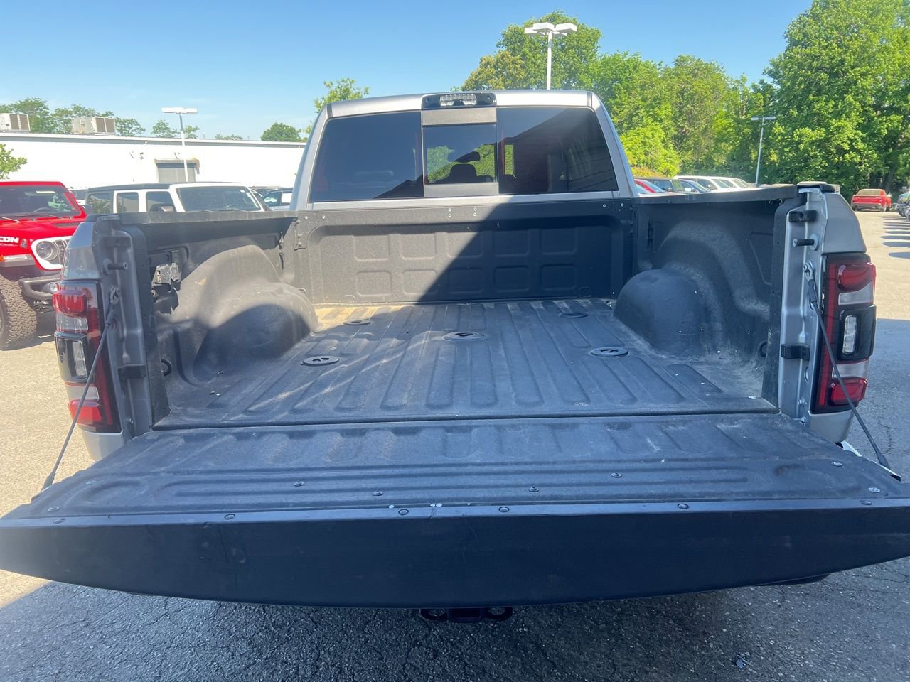 Used 2024 RAM 2500 Laramie w/ Night Edition AWD/4WD image 13