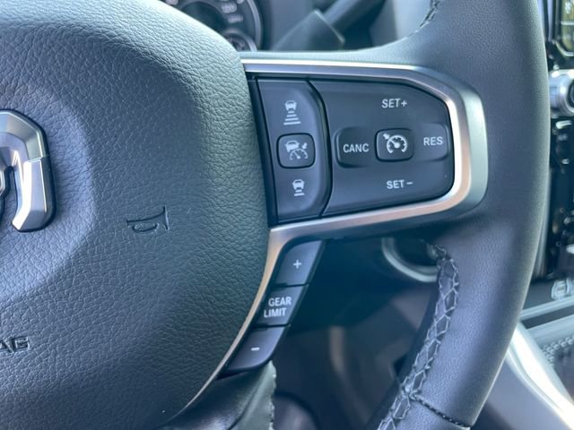 New 2025 RAM 2500 Big Horn AWD/4WD image 18