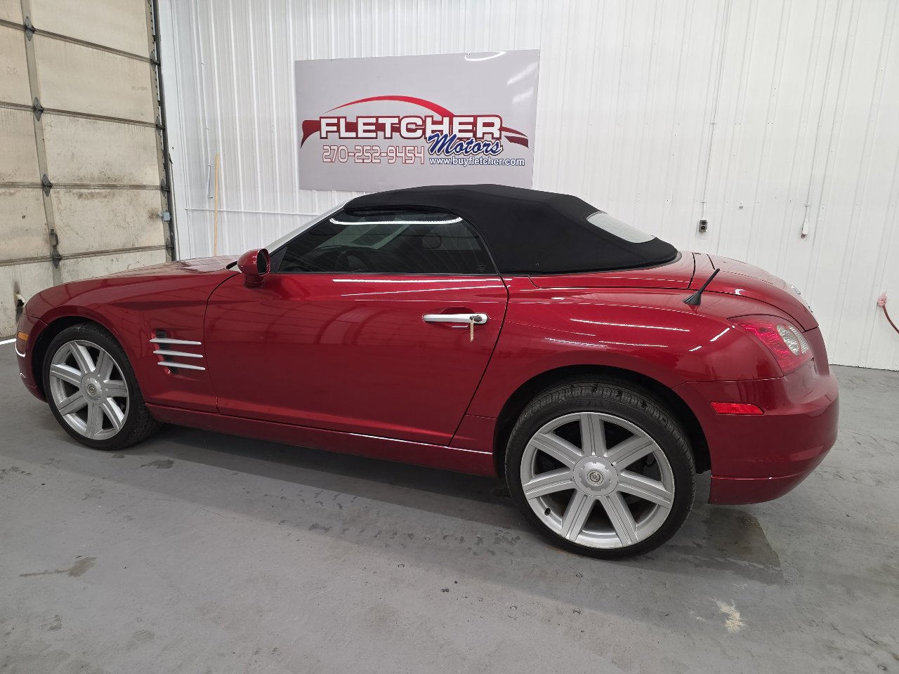 Used 2005 Chrysler Crossfire Limited image 8