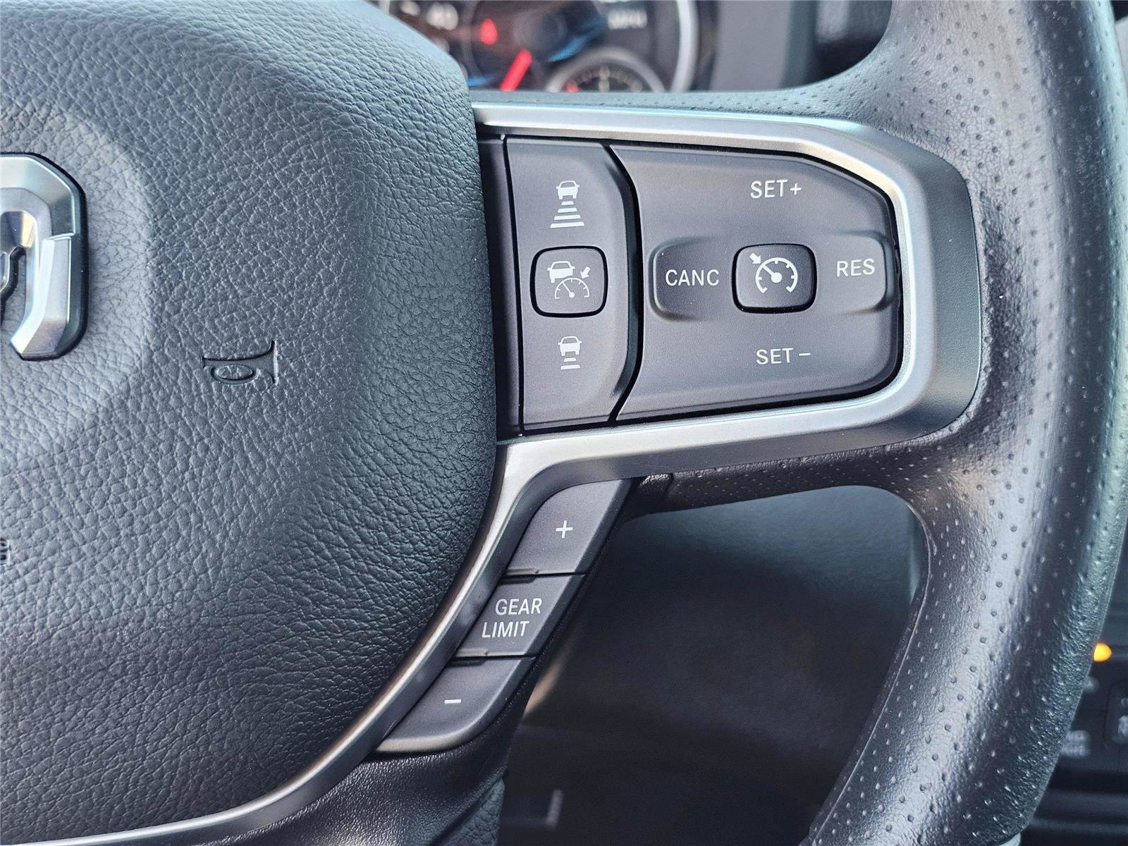 New 2026 RAM 2500 Tradesman AWD/4WD image 22
