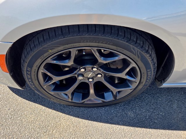 Used 2020 Chrysler 300 S RWD image 10