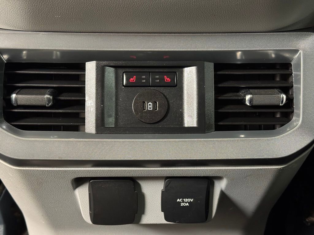 Used 2023 Ford F450 Limited w/ FX4 Off-Road Package image 20