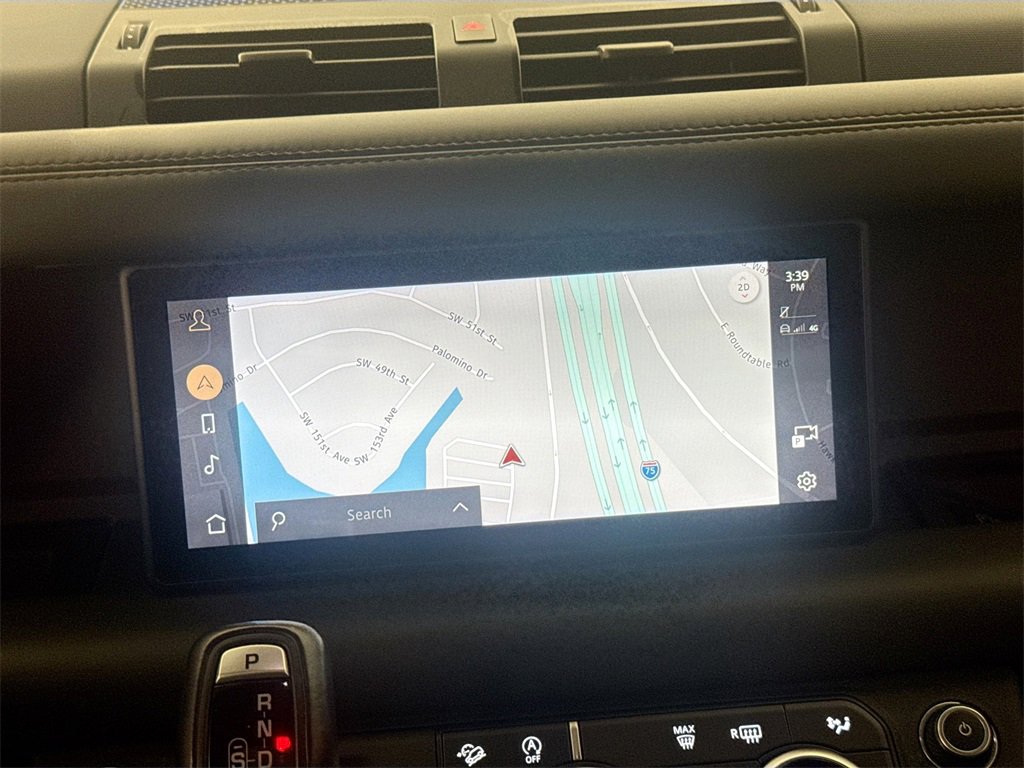 Certified 2023 Land Rover Defender 110 X-Dynamic SE image 13