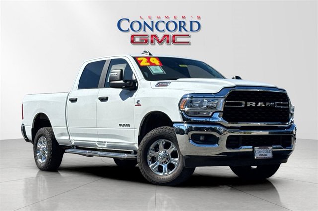Used 2024 RAM 2500 Big Horn image 2