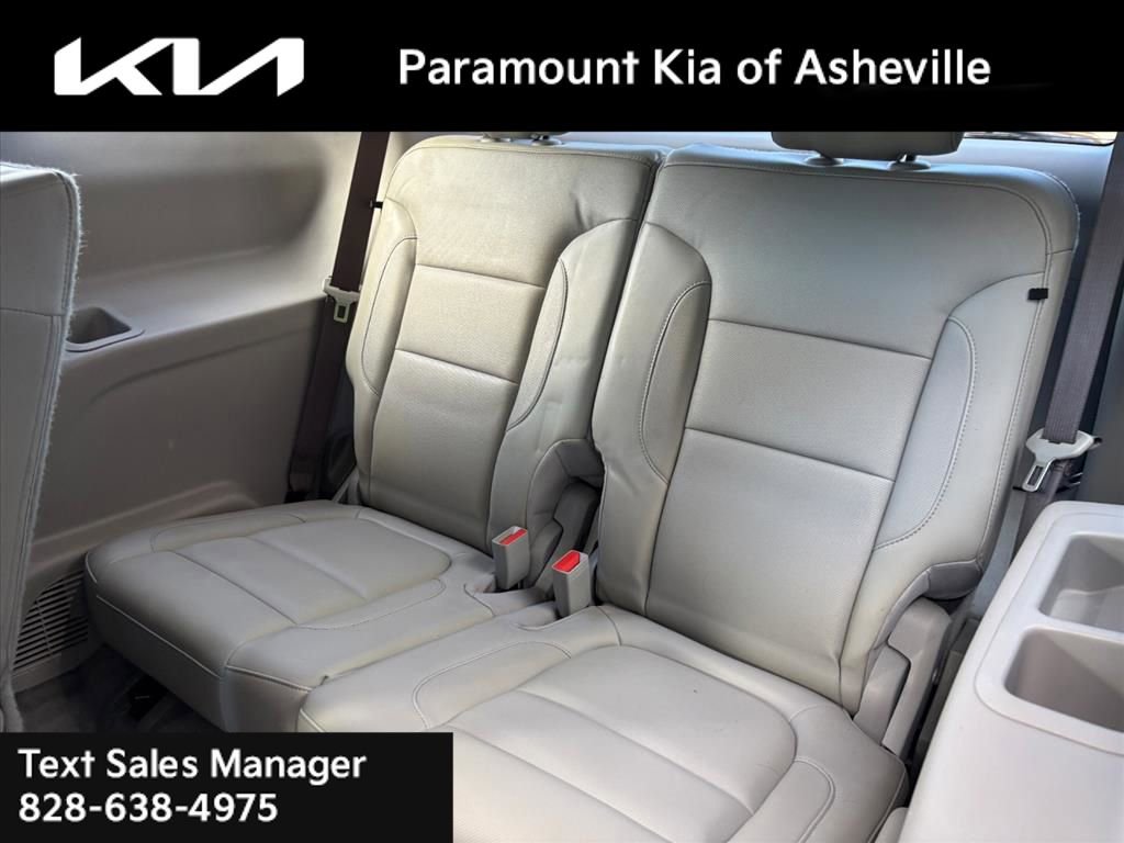 Used 2017 GMC Acadia SLT image 23