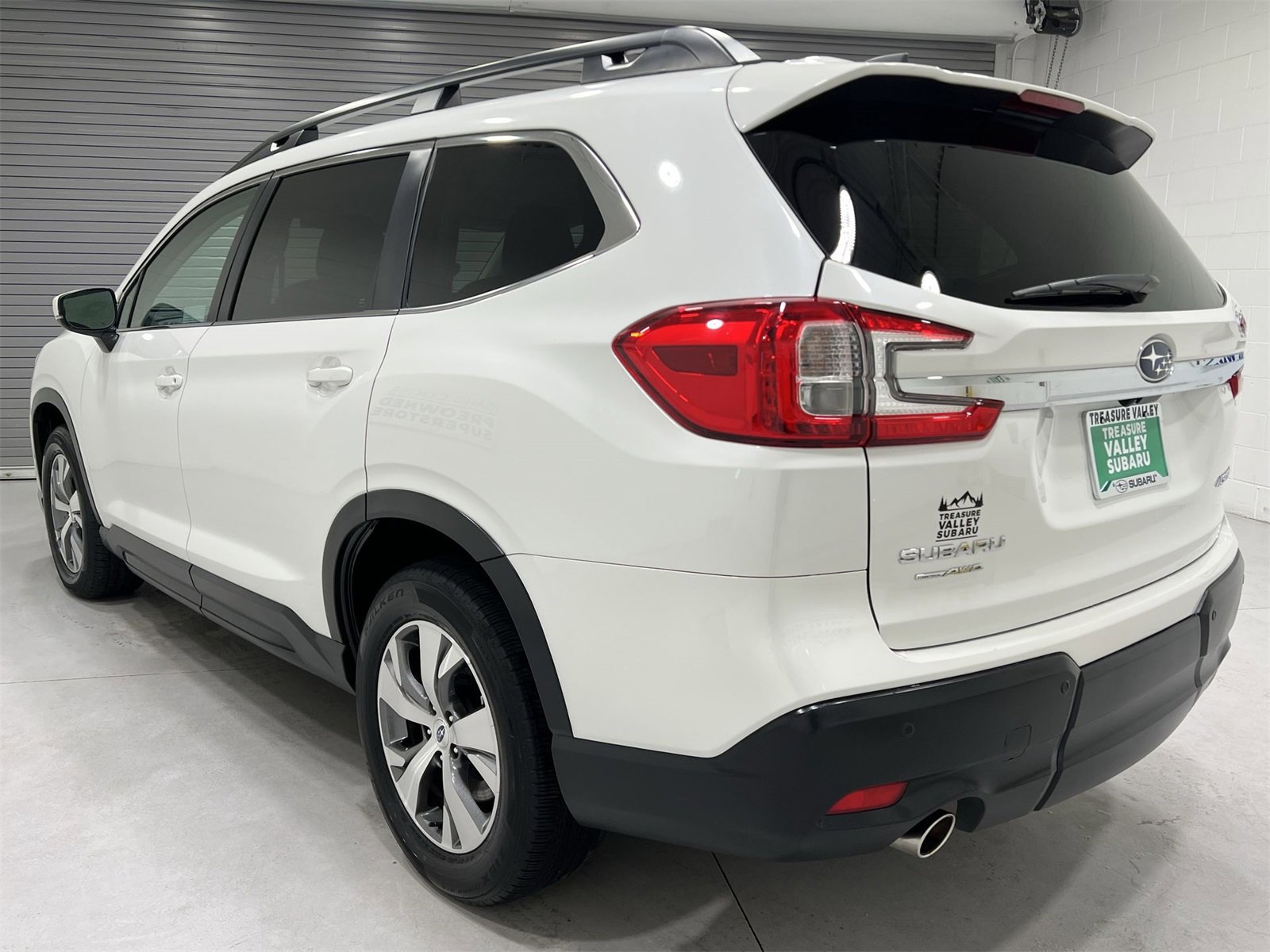 Certified 2024 Subaru Ascent Premium w/ Convenience Package image 6