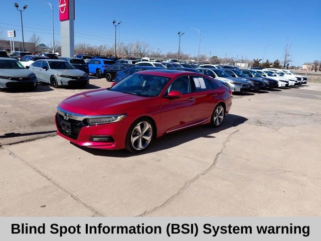 Used 2018 Honda Accord Touring image 9
