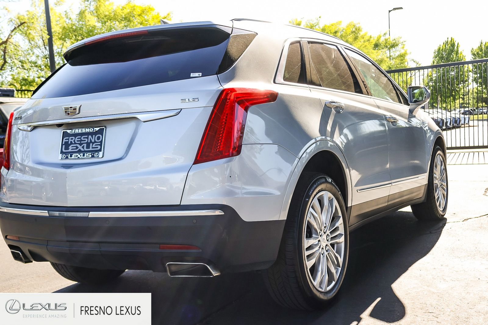 Used 2018 Cadillac XT5 Premium Luxury FWD image 6