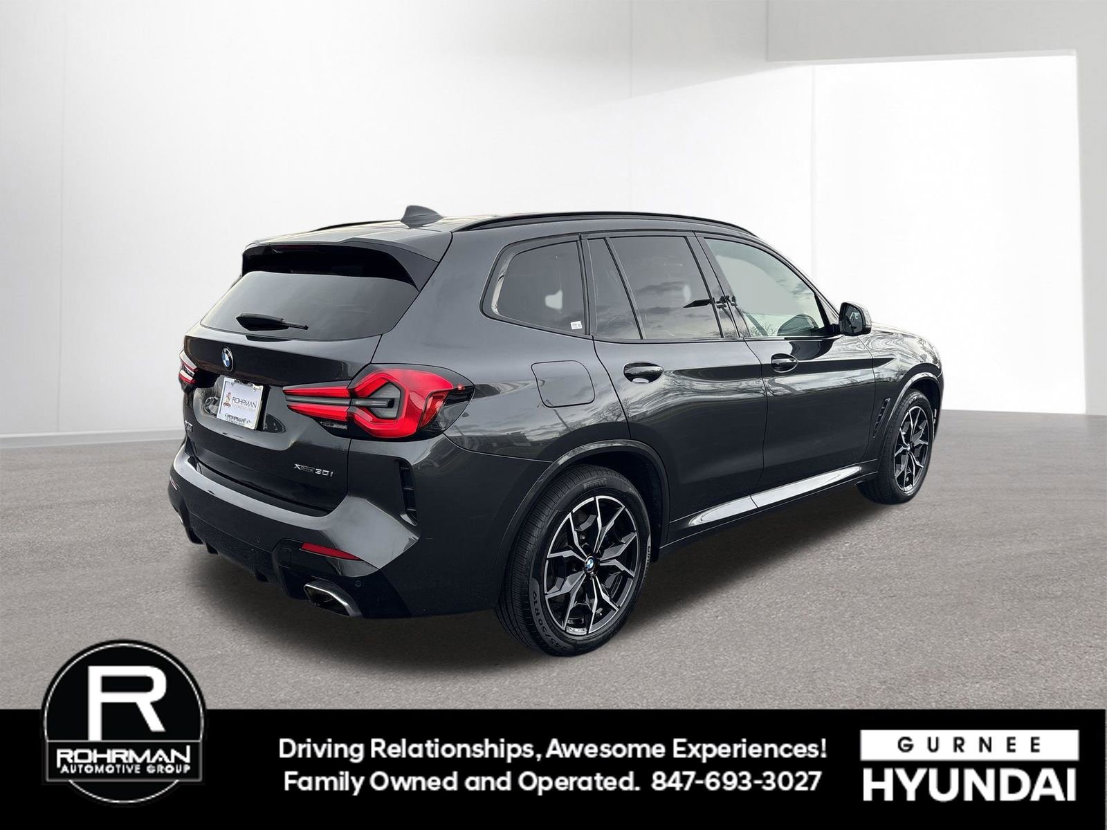 Used 2022 BMW X3 xDrive30i w/ M Sport Package AWD/4WD image 10