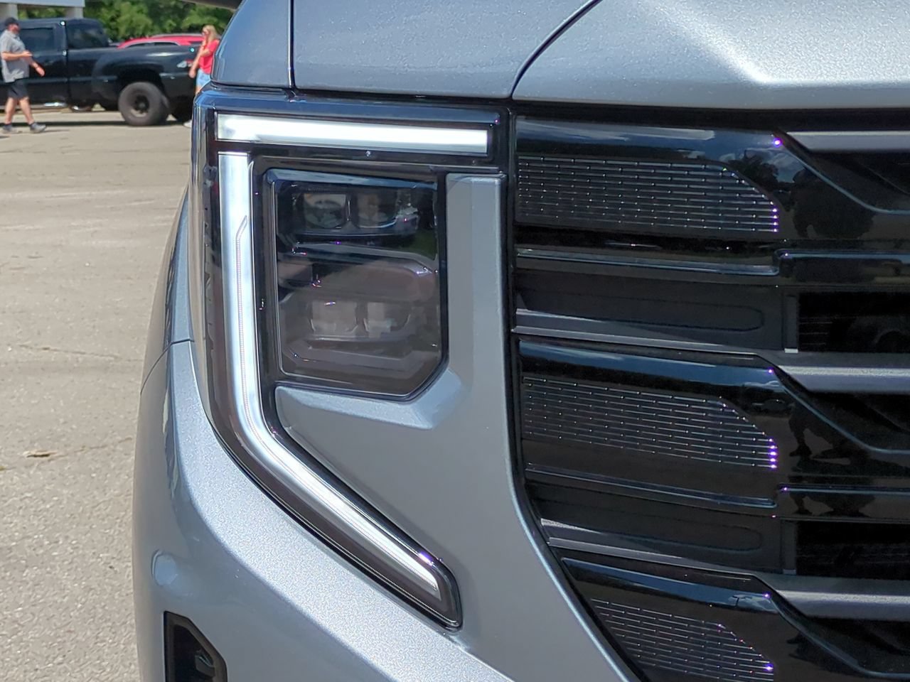 New 2026 GMC Sierra 1500 Elevation w/ Elevation Select Package AWD/4WD image 10