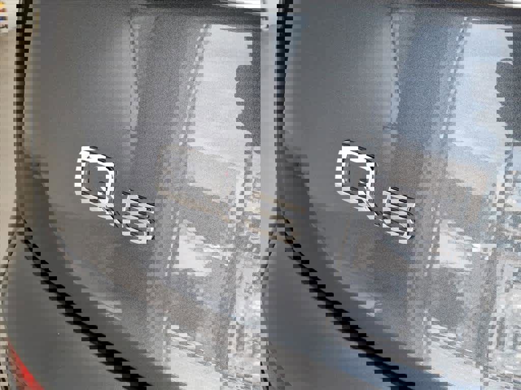 Certified 2023 Audi Q5 2.0T Premium w/ Convenience Package image 17