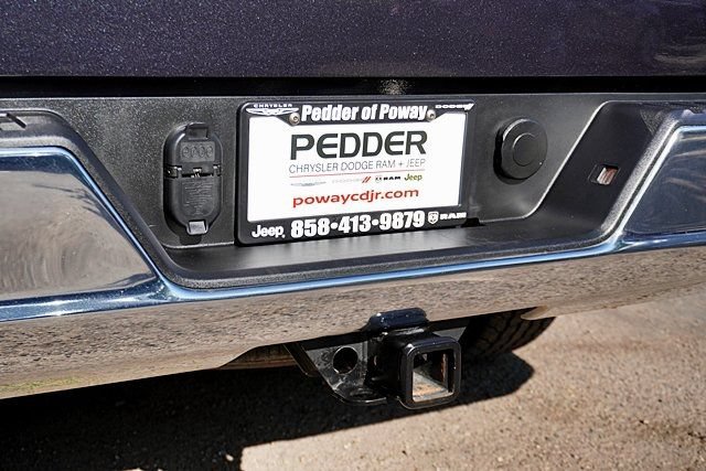 Used 2025 GMC Sierra 1500 SLT AWD/4WD image 24