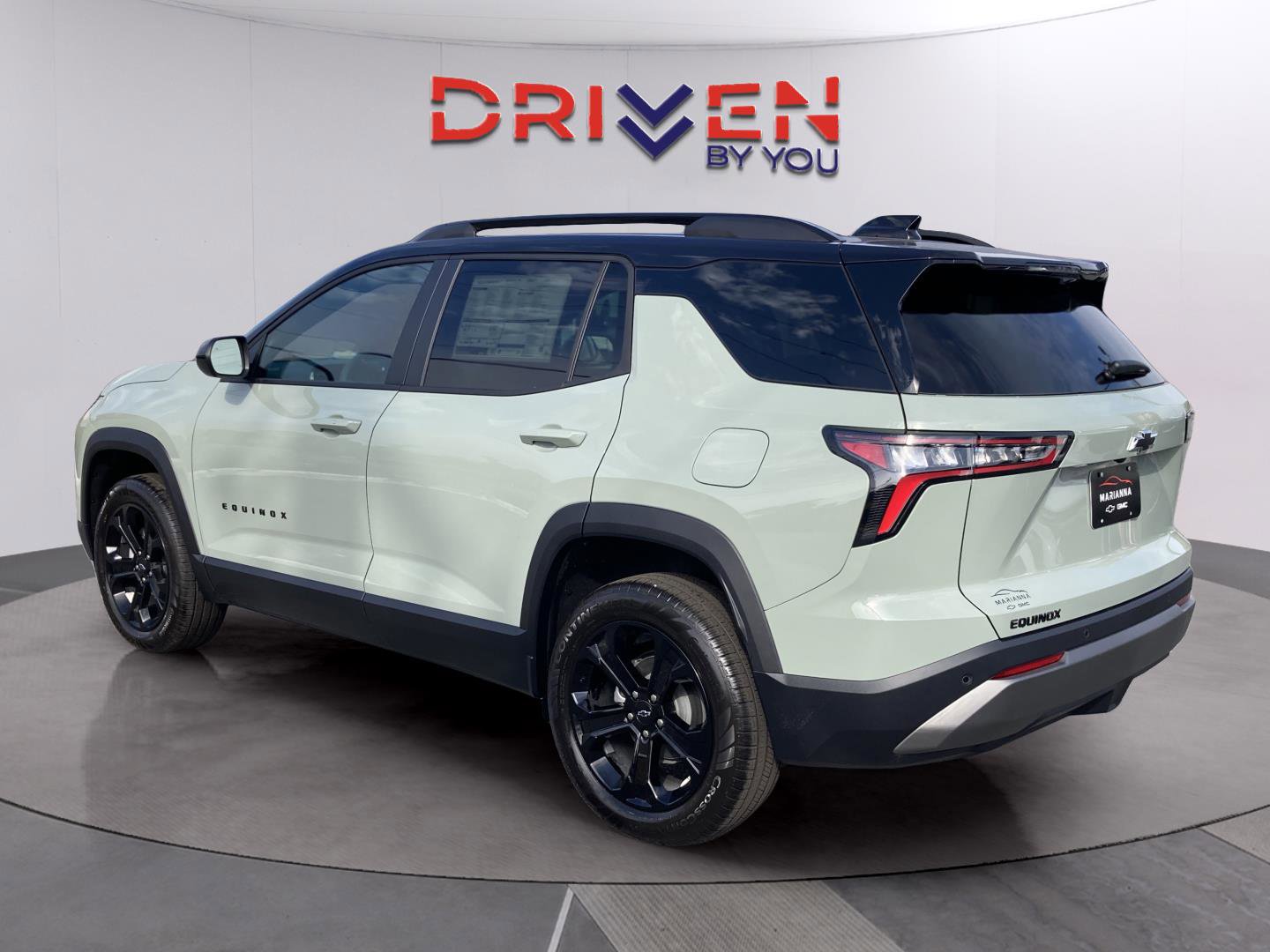 New 2026 Chevrolet Equinox LT w/ Convenience Package II image 3