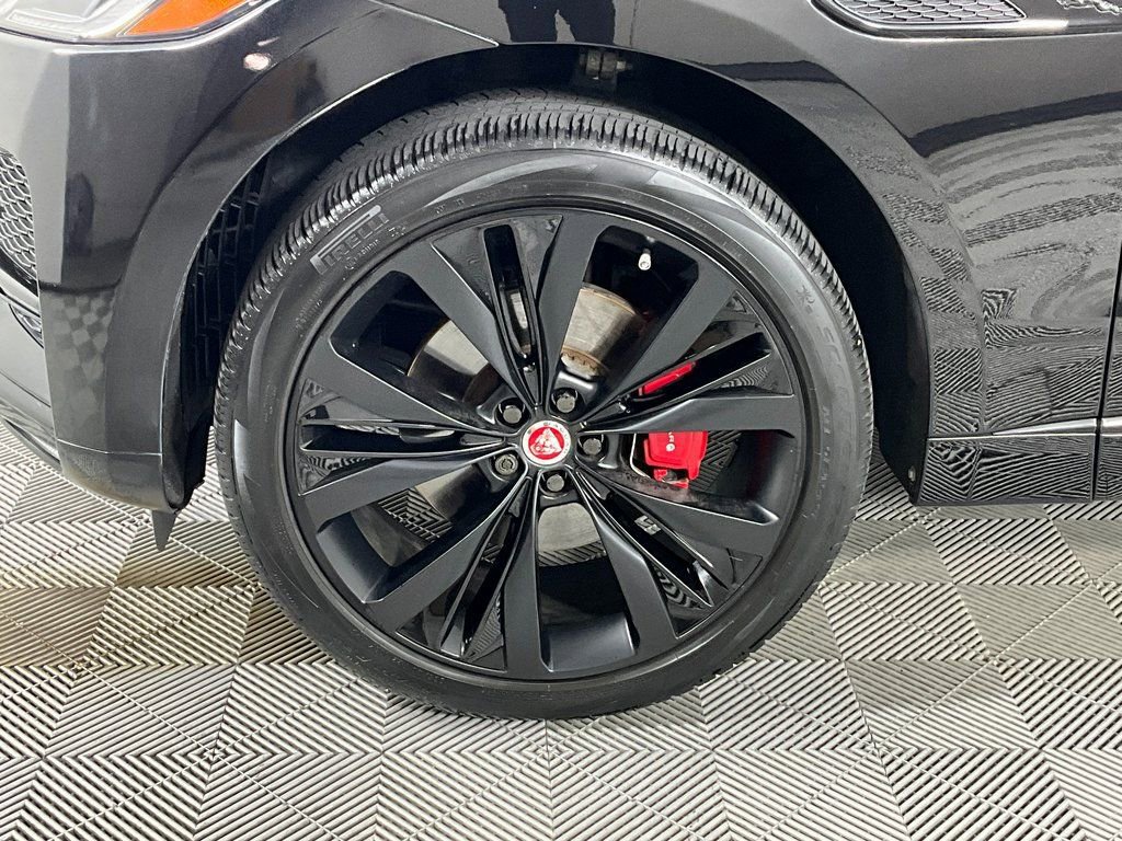 Used 2022 Jaguar F-PACE S image 30