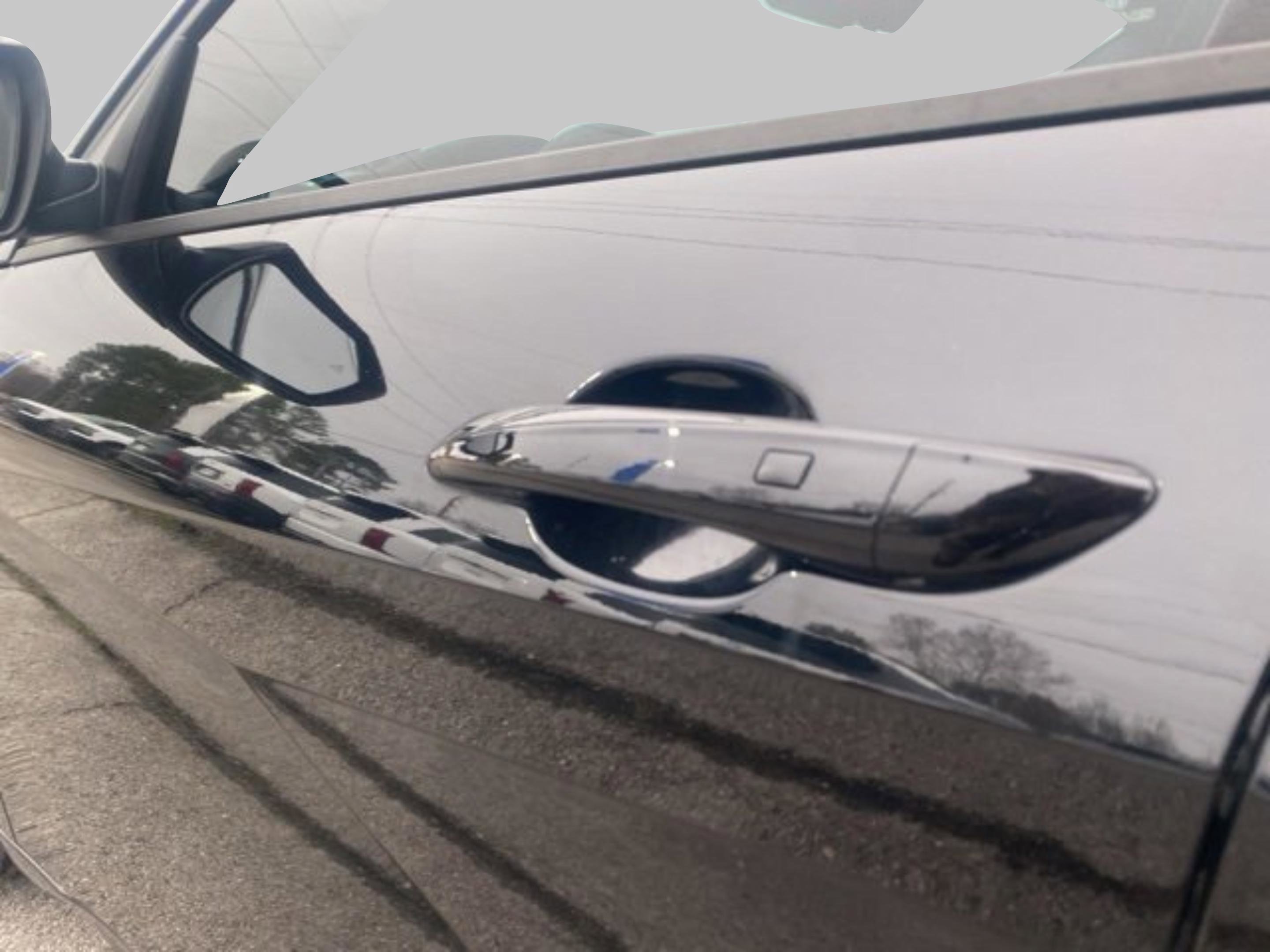 Used 2023 Hyundai Elantra SEL w/ Convenience Package image 13