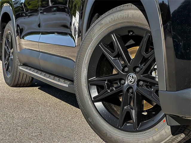 New 2026 Toyota Grand Highlander Limited image 2