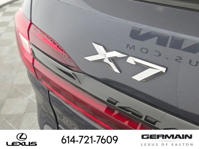 Used 2020 BMW X7 xDrive40i w/ M Sport Package AWD/4WD image 17