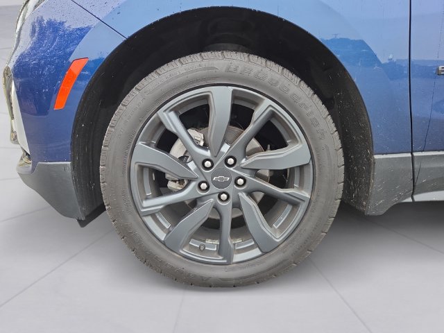 Used 2023 Chevrolet Equinox RS AWD/4WD image 9