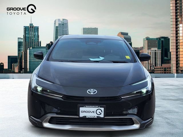 Used 2026 Toyota Prius Plug-In Hybrid image 9