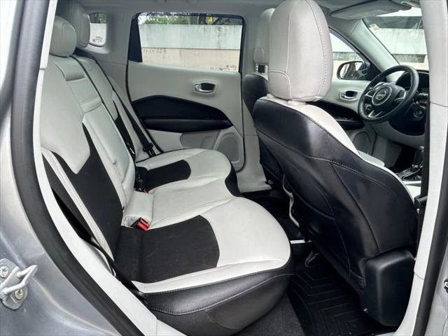 Certified 2019 Jeep Compass Latitude image 38