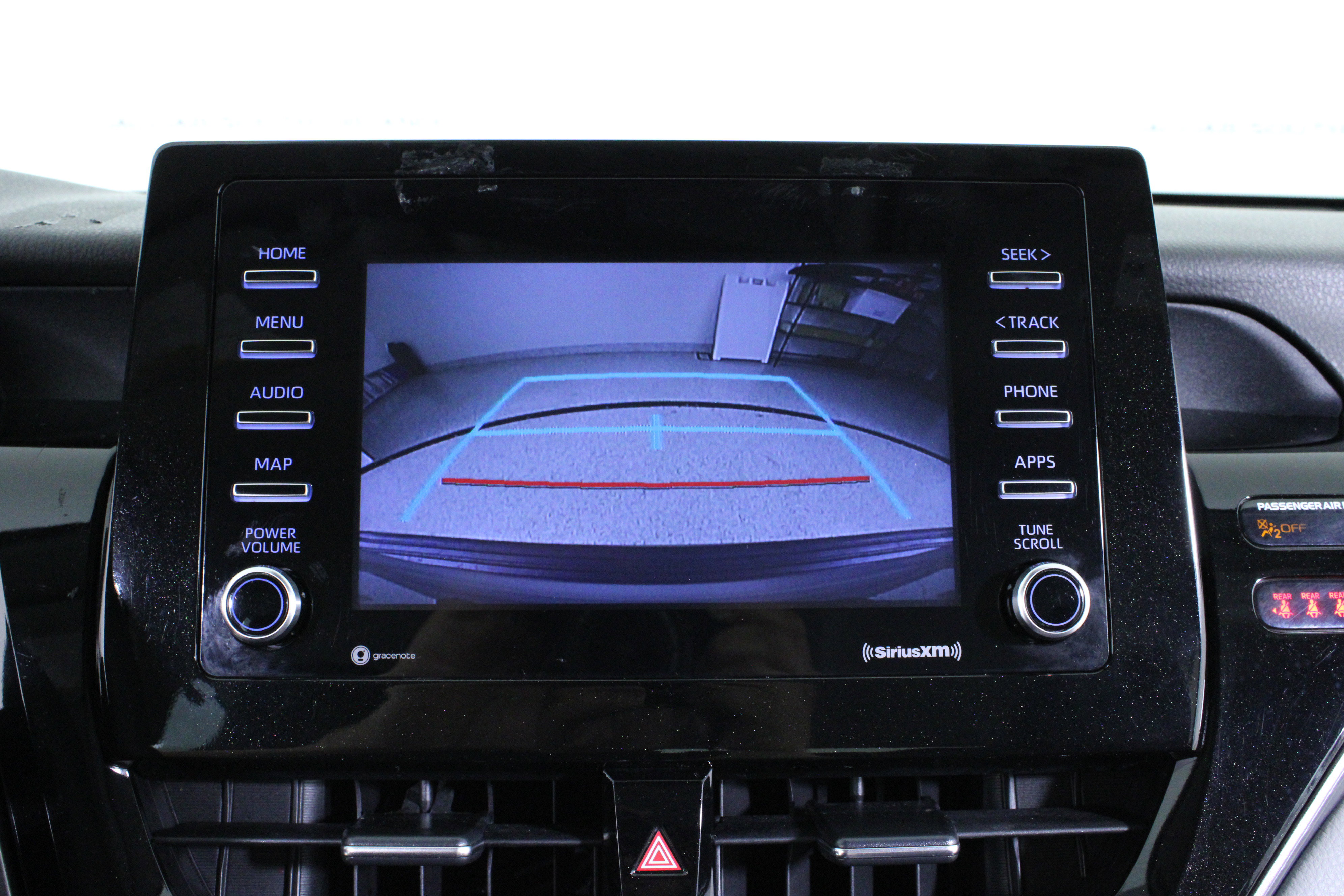 Used 2022 Toyota Camry LE image 23