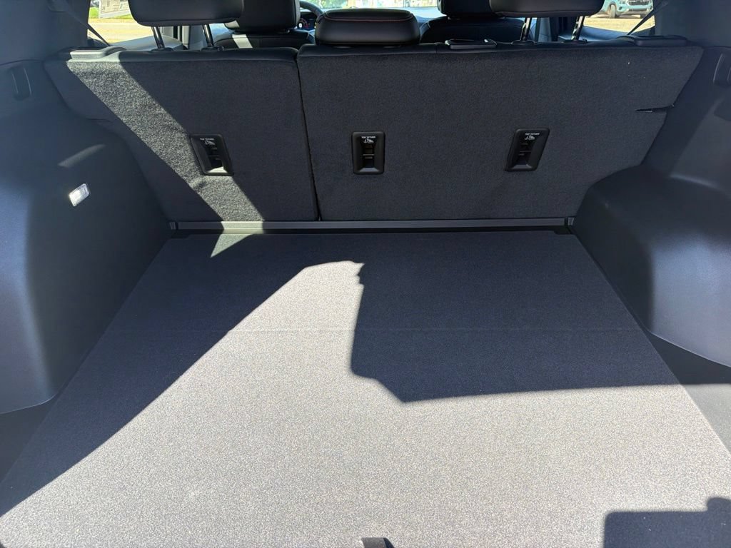 New 2026 Chevrolet Equinox RS w/ Convenience Package III FWD image 18