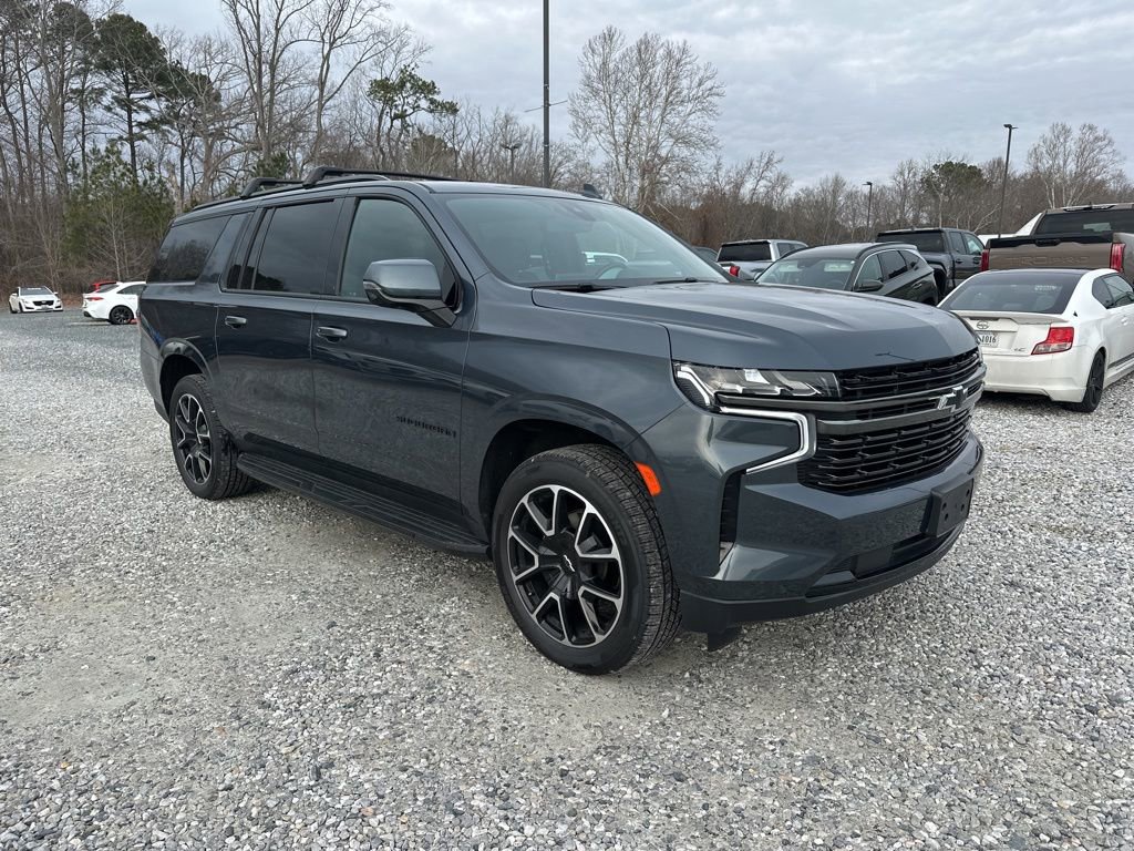Used 2021 Chevrolet Suburban RST w/ Luxury Package image 7