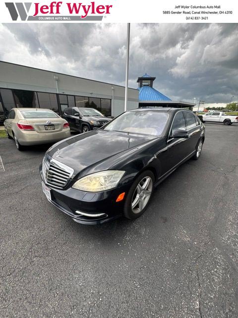 Used 2010 Mercedes-Benz S 550 4MATIC image 1