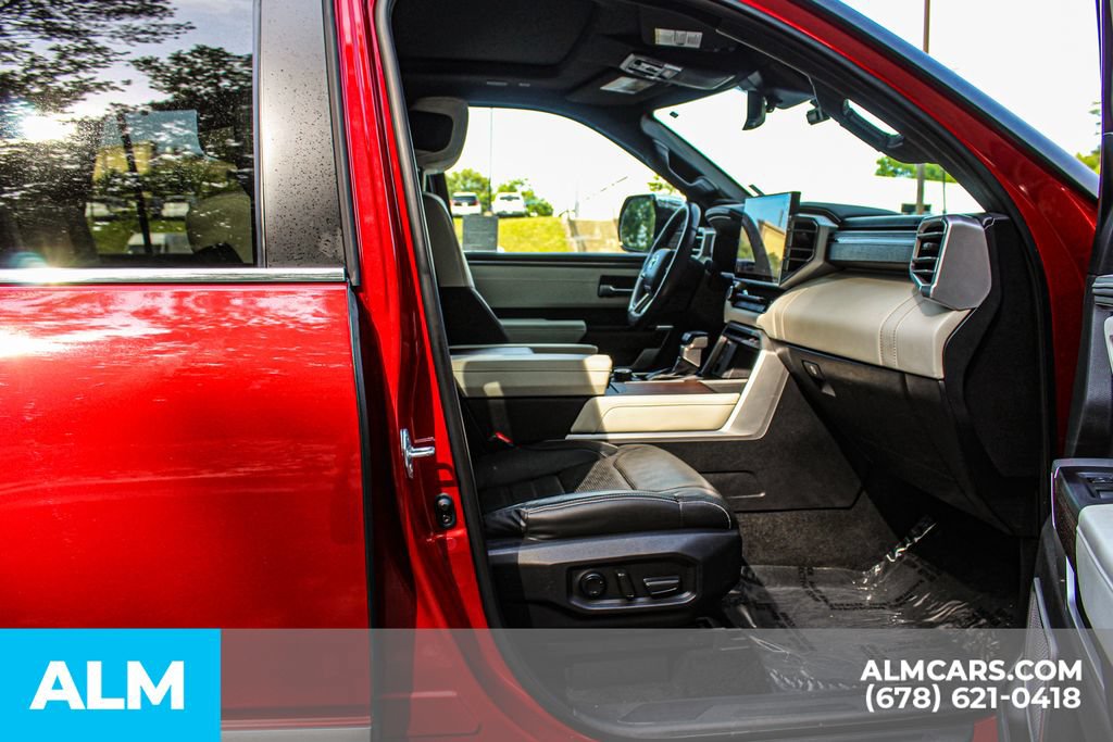 Used 2024 Toyota Sequoia Capstone AWD/4WD image 22