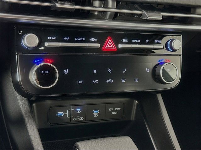 Certified 2025 Hyundai Santa Cruz SEL image 16