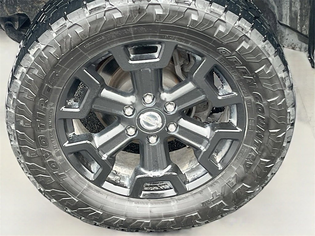 Used 2016 Nissan Titan SL image 31