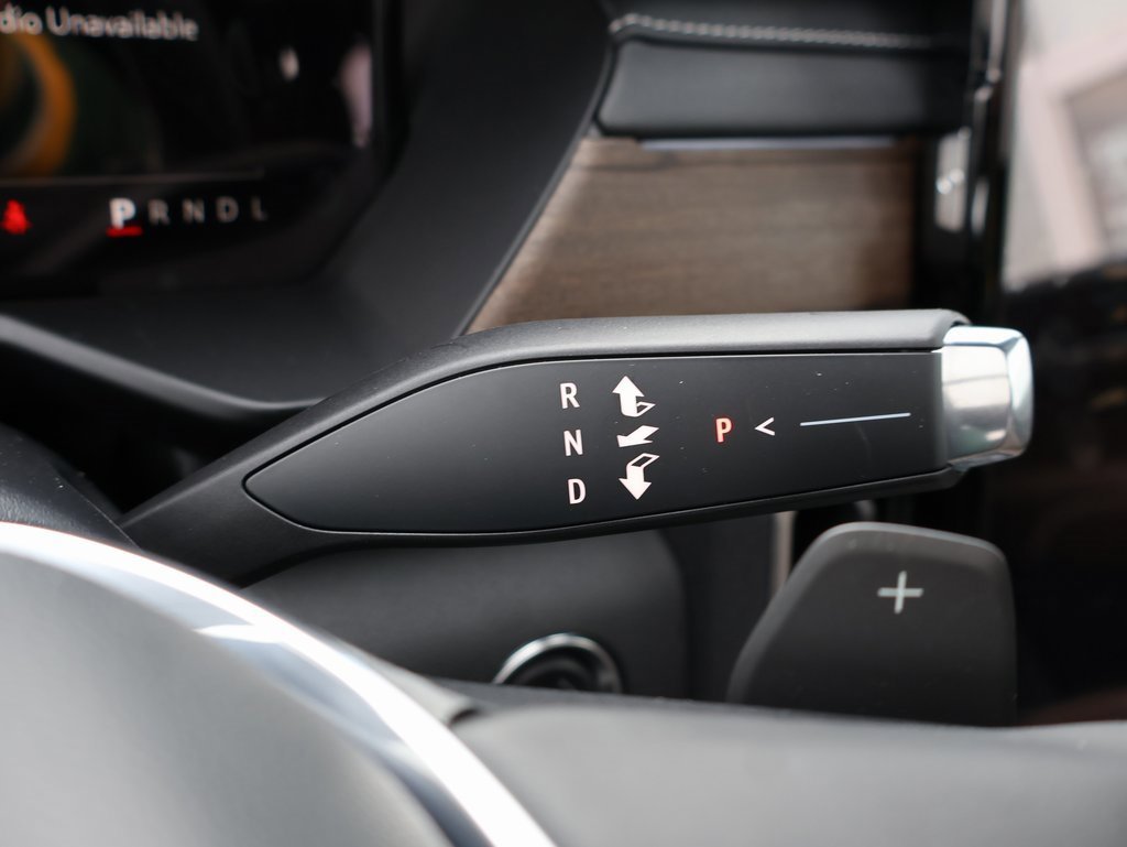 New 2026 GMC Acadia Denali Ultimate w/ LPO, Floor Liner Package image 17