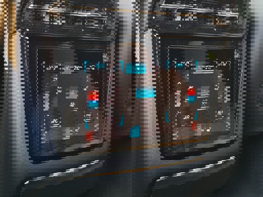 New 2025 Cadillac Escalade IQ Luxury 2 image 21