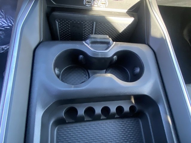 New 2026 RAM 1500 4x4 Crew Cab image 25