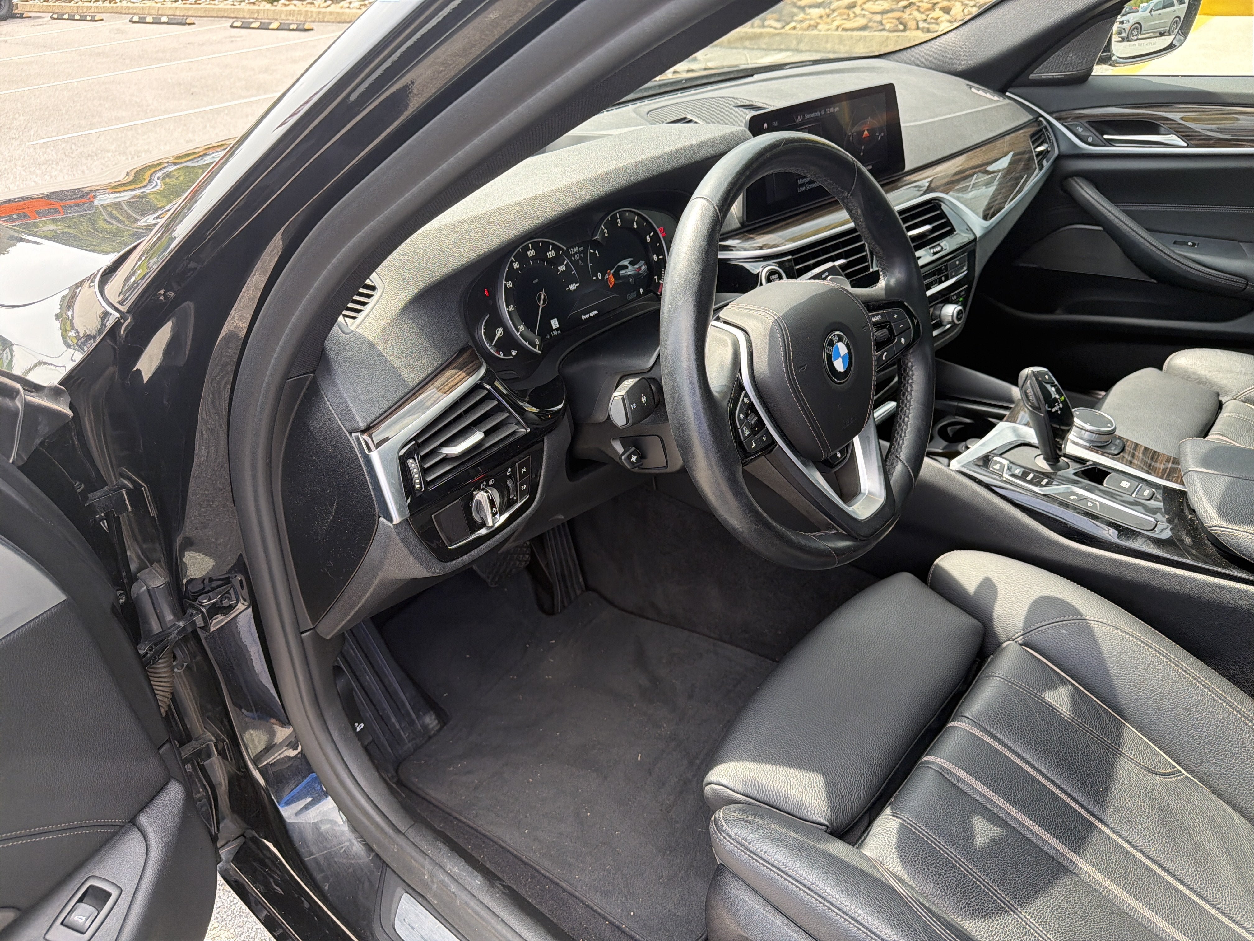 Used 2019 BMW 530i xDrive AWD/4WD image 16
