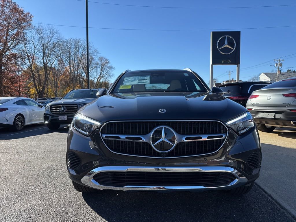 New 2026 Mercedes-Benz GLC 300 4MATIC image 2
