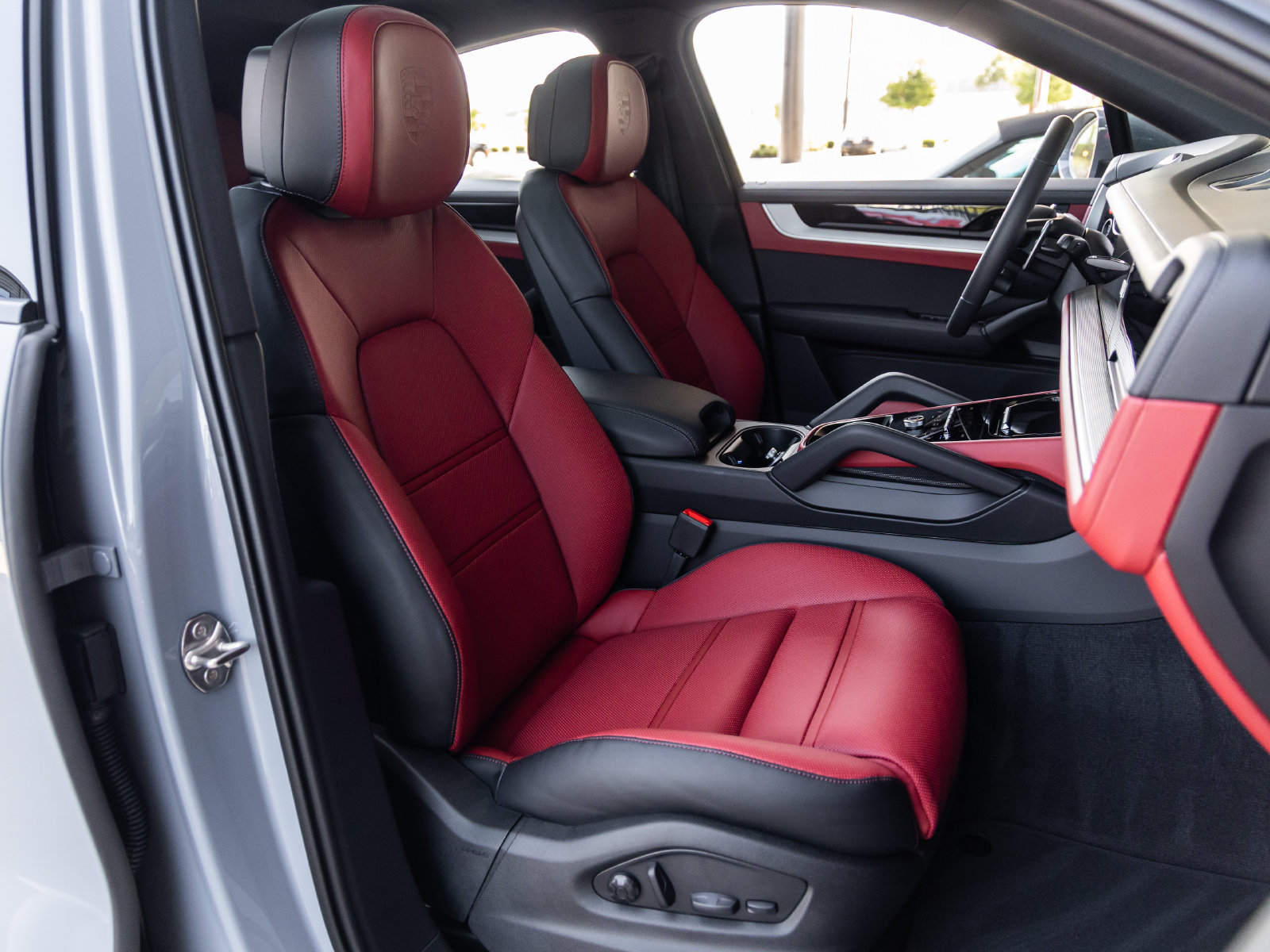 New 2026 Porsche Cayenne S AWD/4WD image 51