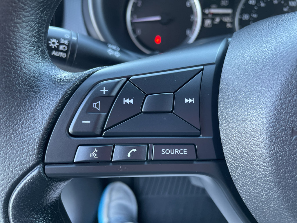 New 2025 Nissan Kicks Play S image 13