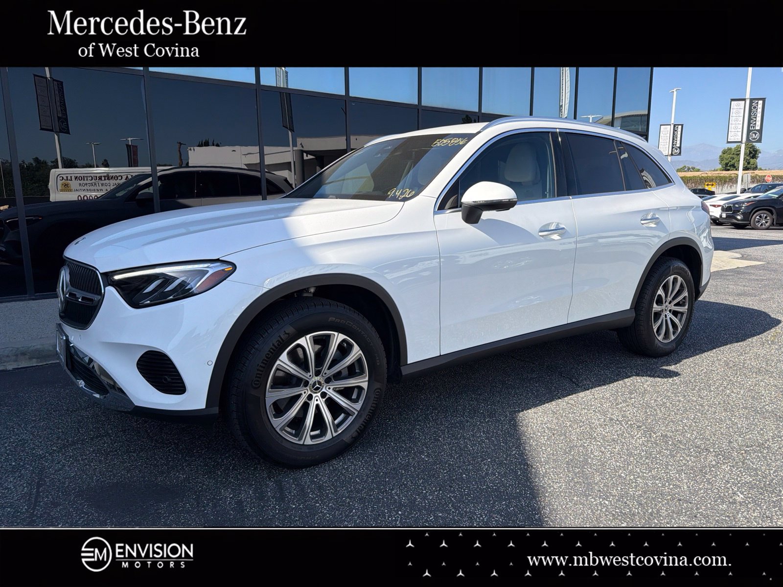 Certified 2026 Mercedes-Benz GLC 300 image 1