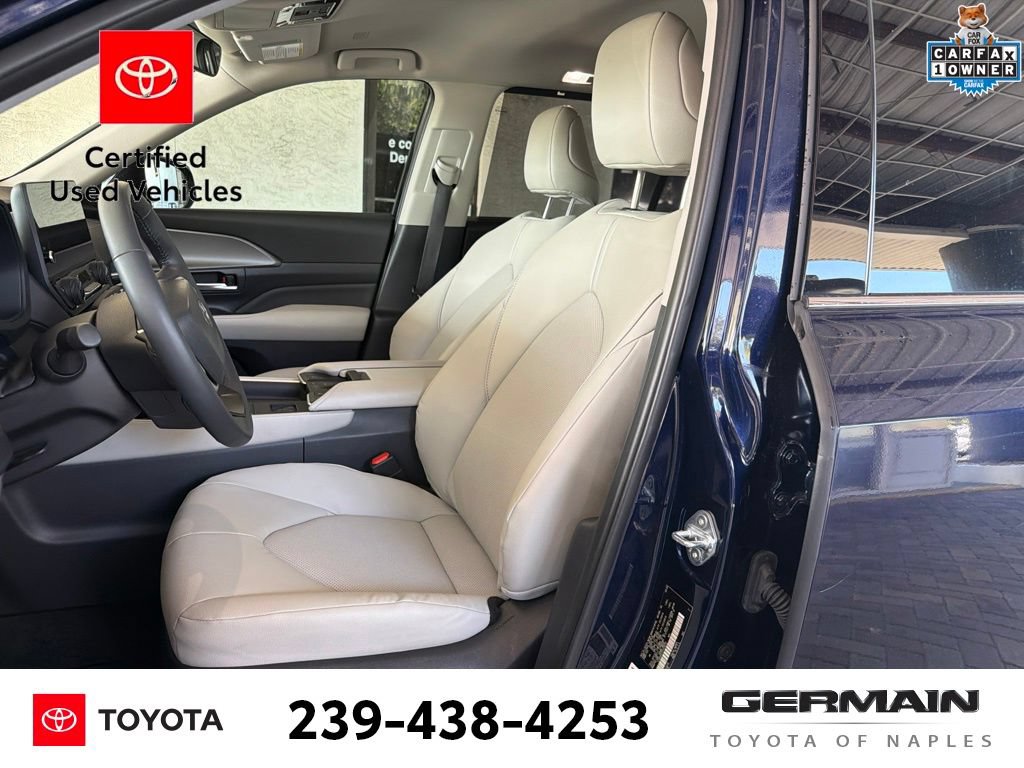 Certified 2025 Toyota Grand Highlander FWD image 12